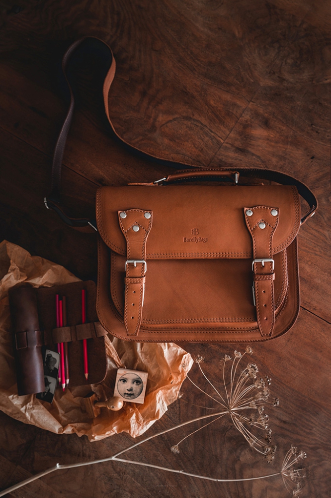 Torba skórzana listonoszka BarellyBags Casablanca w stylu Vintage, Ruda Torba skórzana listonoszka BarellyBags Casablanca w stylu Vintage, Ruda